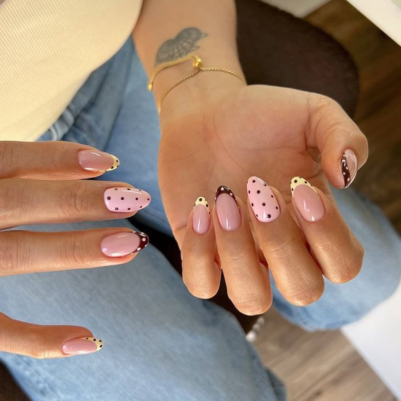 24-teiliges Set Mandel-Kunstnä – Nail Art Simple Bewertung und Preis
